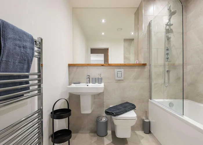 Appartamento Modern & Spacious 1 Bedroom In *